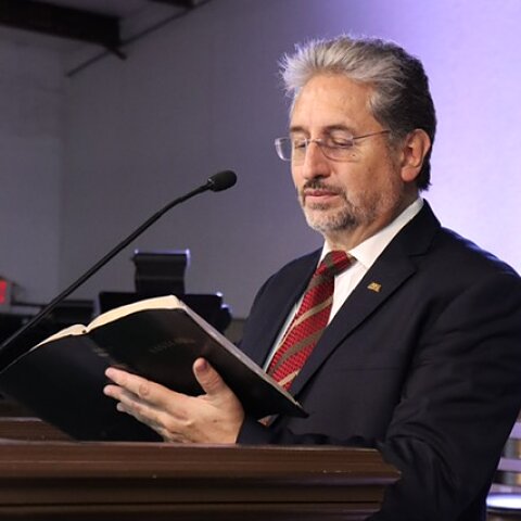 Pastor David Carrera